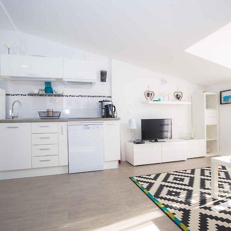 Apartments In Rogoznica 36019 Εξωτερικό φωτογραφία