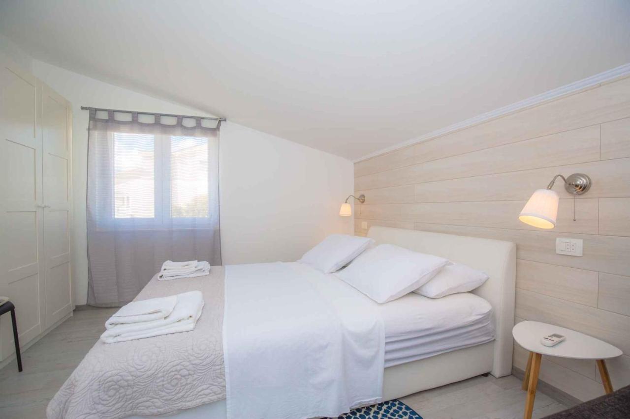 Apartments In Rogoznica 36019 Εξωτερικό φωτογραφία