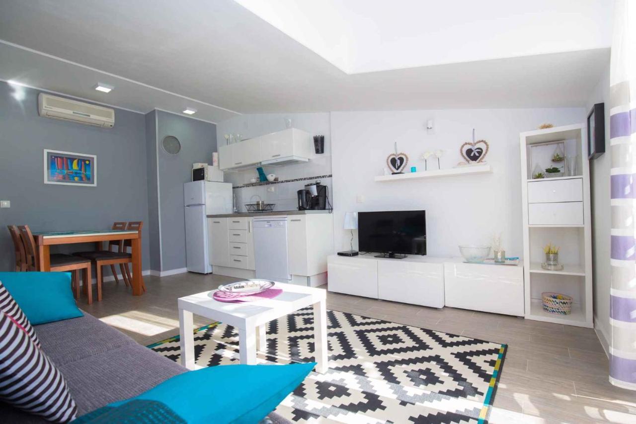 Apartments In Rogoznica 36019 Εξωτερικό φωτογραφία
