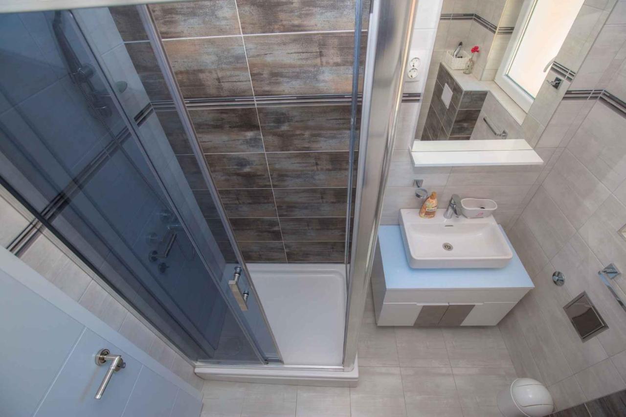 Apartments In Rogoznica 36019 Εξωτερικό φωτογραφία