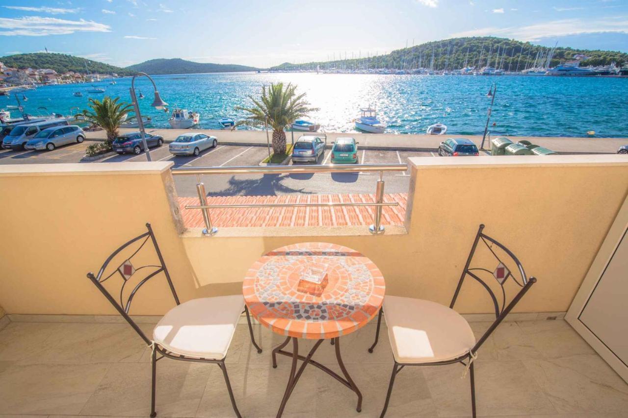 Apartments In Rogoznica 36019 Εξωτερικό φωτογραφία