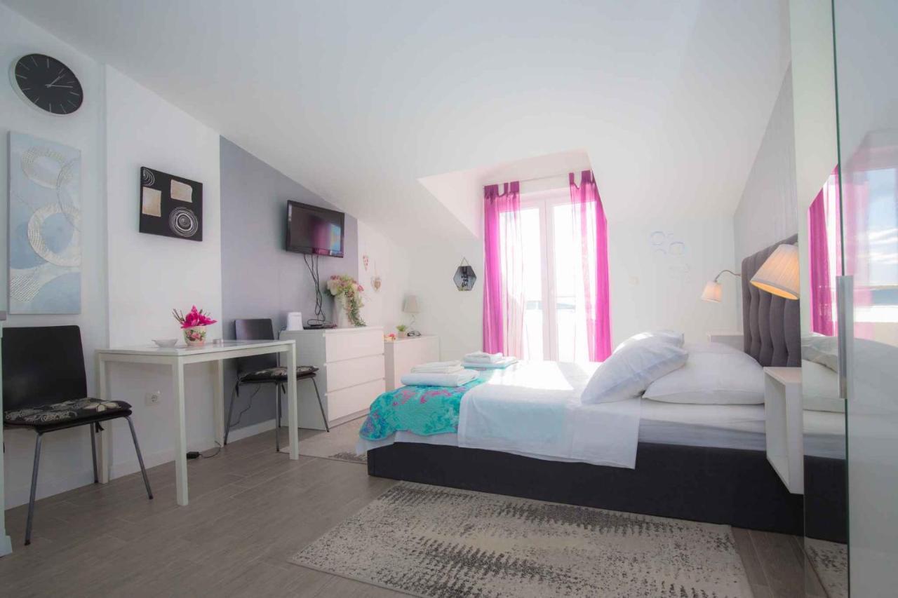 Apartments In Rogoznica 36019 Εξωτερικό φωτογραφία