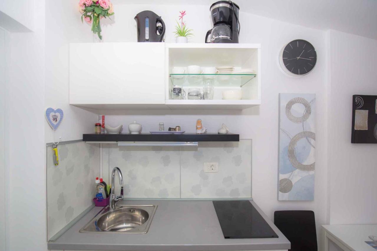 Apartments In Rogoznica 36019 Εξωτερικό φωτογραφία