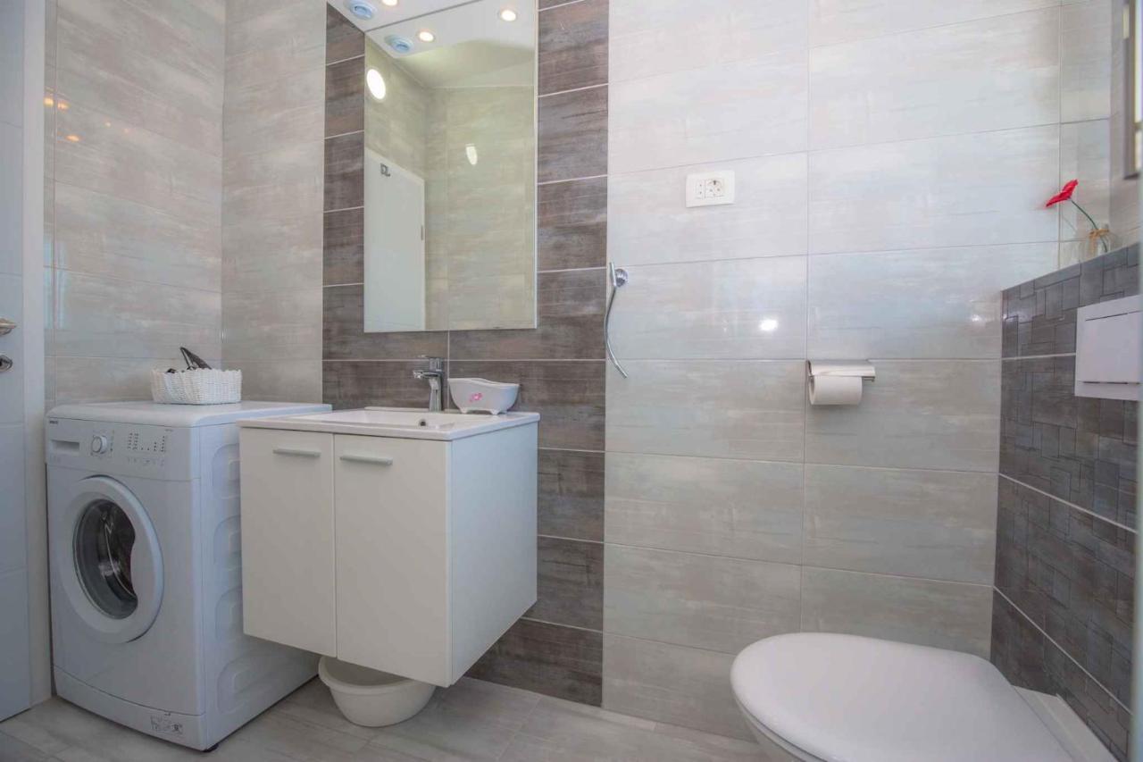 Apartments In Rogoznica 36019 Εξωτερικό φωτογραφία