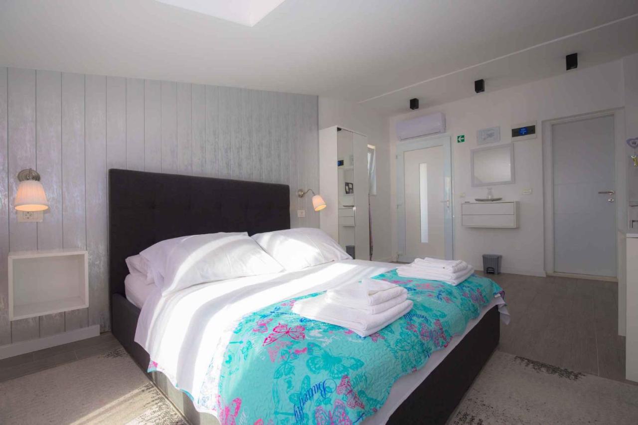 Apartments In Rogoznica 36019 Εξωτερικό φωτογραφία