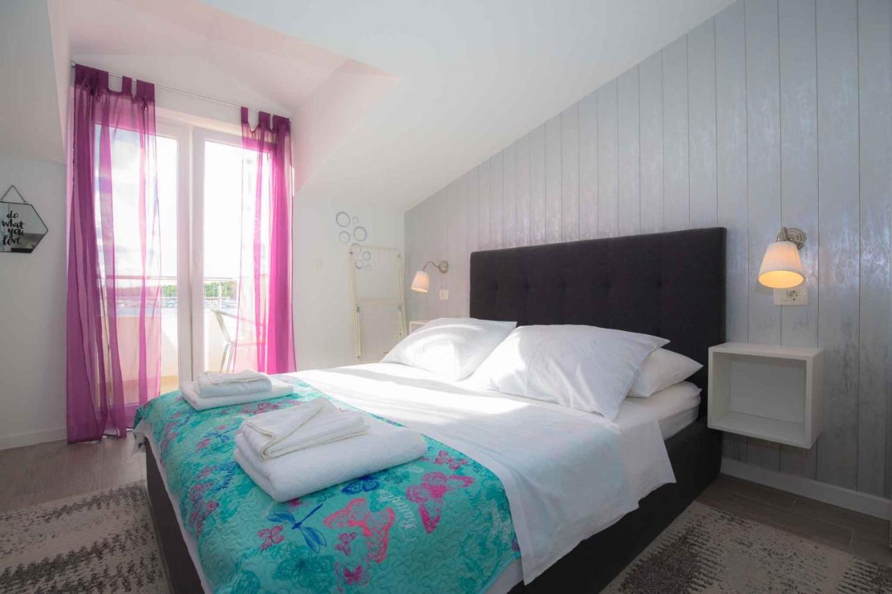 Apartments In Rogoznica 36019 Εξωτερικό φωτογραφία