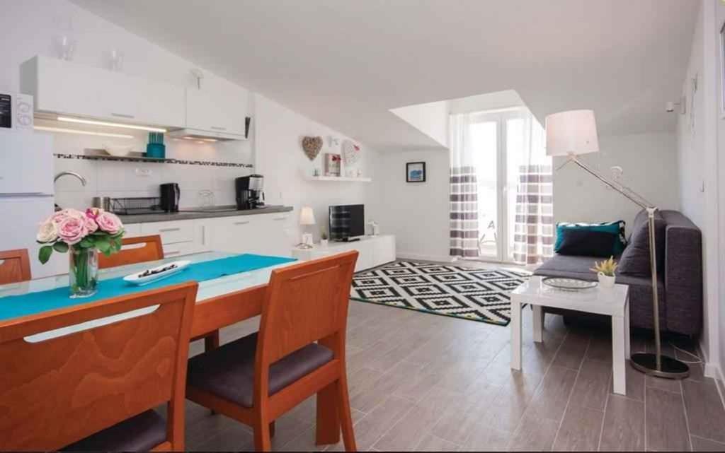 Apartments In Rogoznica 36019 Εξωτερικό φωτογραφία